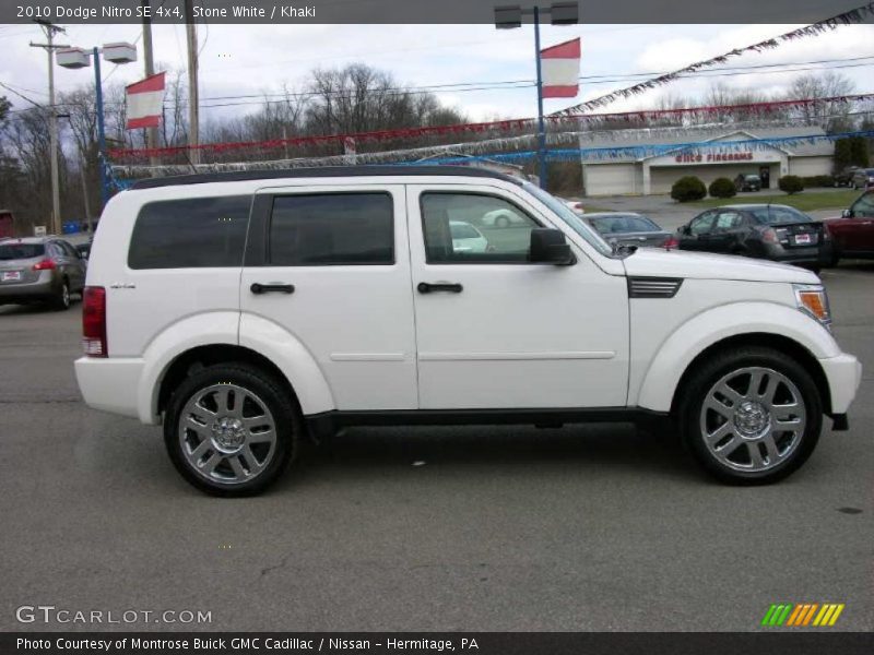 Stone White / Khaki 2010 Dodge Nitro SE 4x4
