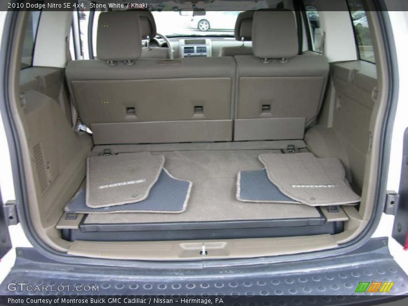 Stone White / Khaki 2010 Dodge Nitro SE 4x4