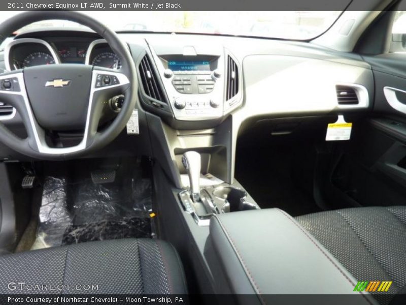 Summit White / Jet Black 2011 Chevrolet Equinox LT AWD