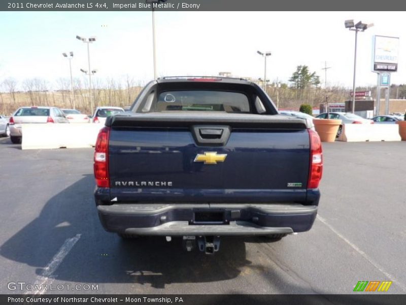 Imperial Blue Metallic / Ebony 2011 Chevrolet Avalanche LS 4x4