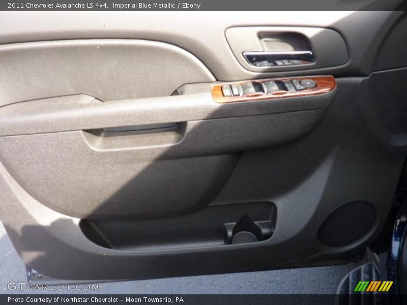 Imperial Blue Metallic / Ebony 2011 Chevrolet Avalanche LS 4x4