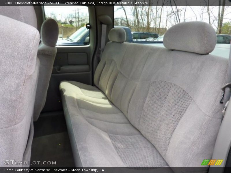  2000 Silverado 2500 LS Extended Cab 4x4 Graphite Interior