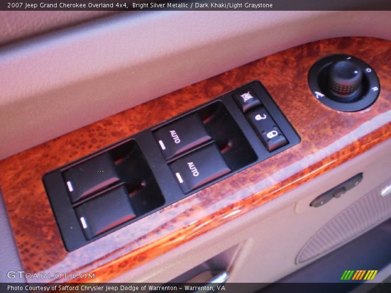 Bright Silver Metallic / Dark Khaki/Light Graystone 2007 Jeep Grand Cherokee Overland 4x4