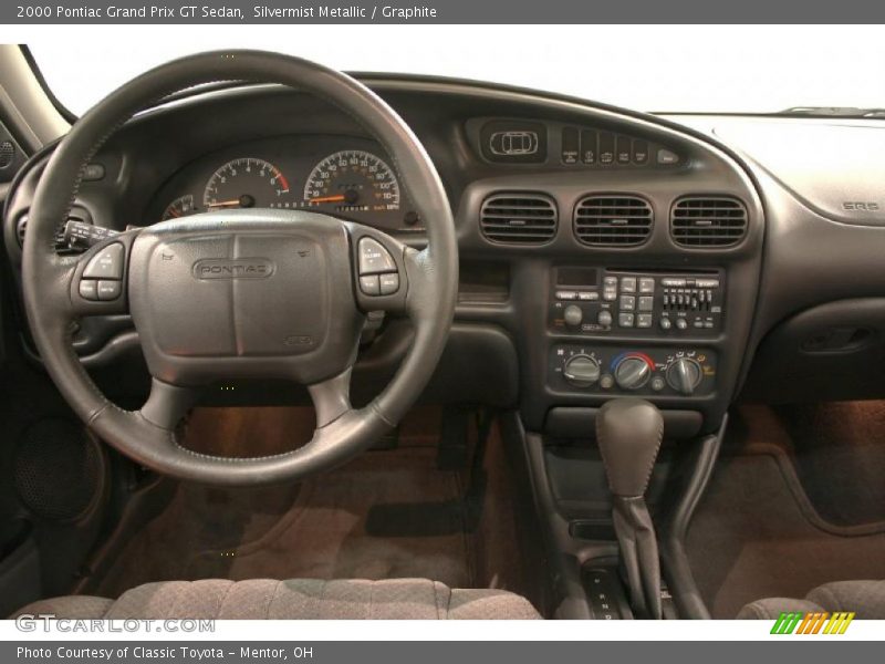 Dashboard of 2000 Grand Prix GT Sedan