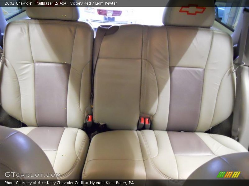 Victory Red / Light Pewter 2002 Chevrolet TrailBlazer LS 4x4