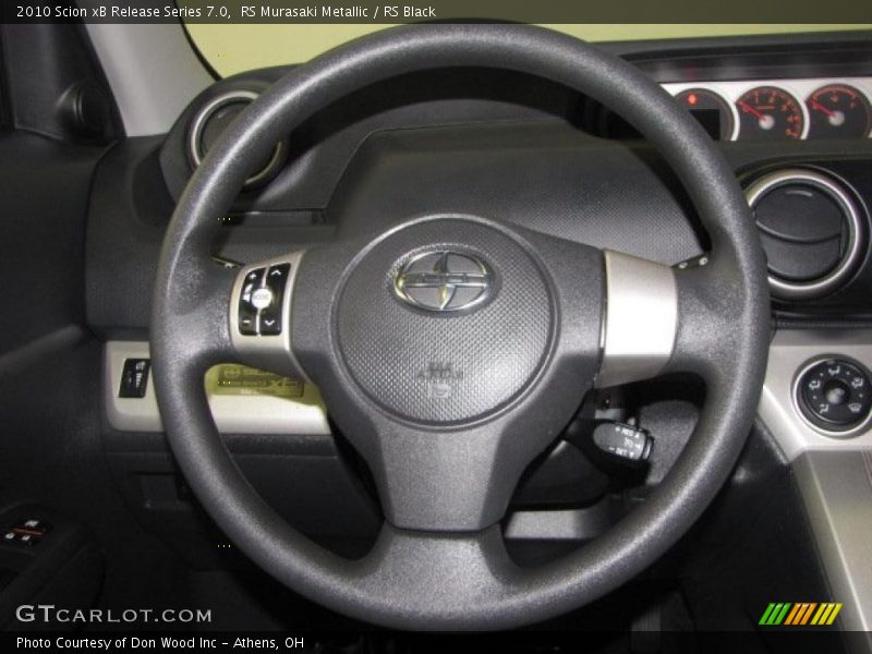  2010 xB Release Series 7.0 Steering Wheel