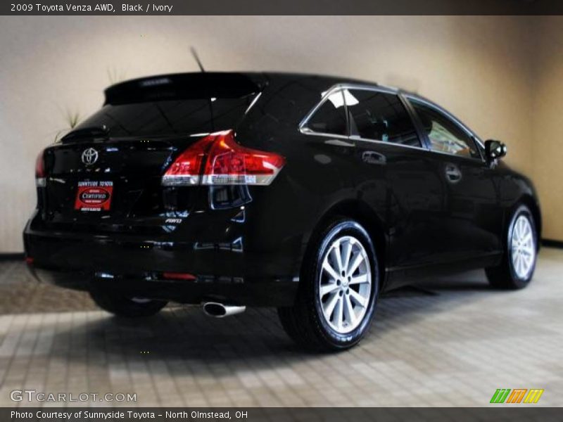 Black / Ivory 2009 Toyota Venza AWD
