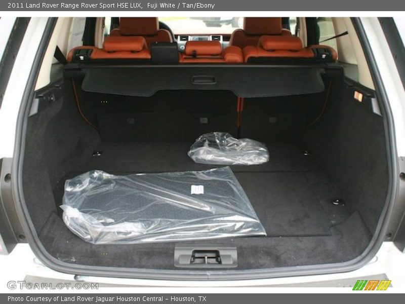  2011 Range Rover Sport HSE LUX Trunk