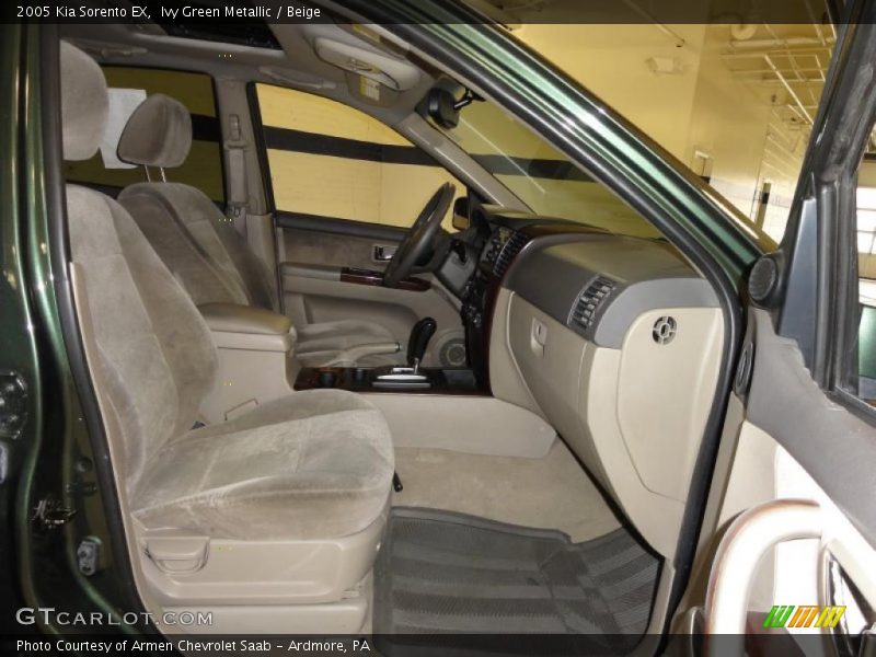 Ivy Green Metallic / Beige 2005 Kia Sorento EX