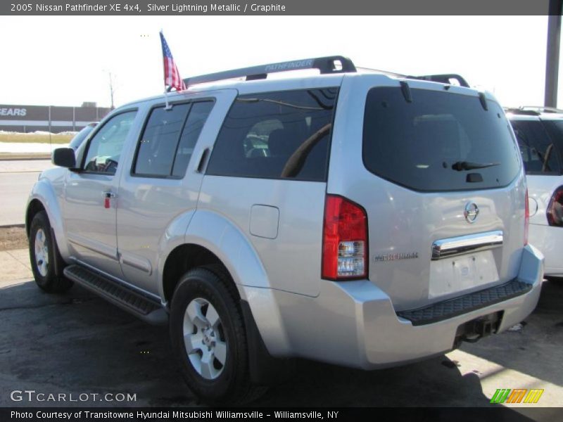 Silver Lightning Metallic / Graphite 2005 Nissan Pathfinder XE 4x4