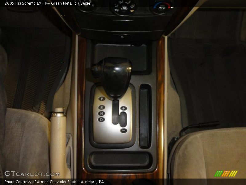 Ivy Green Metallic / Beige 2005 Kia Sorento EX