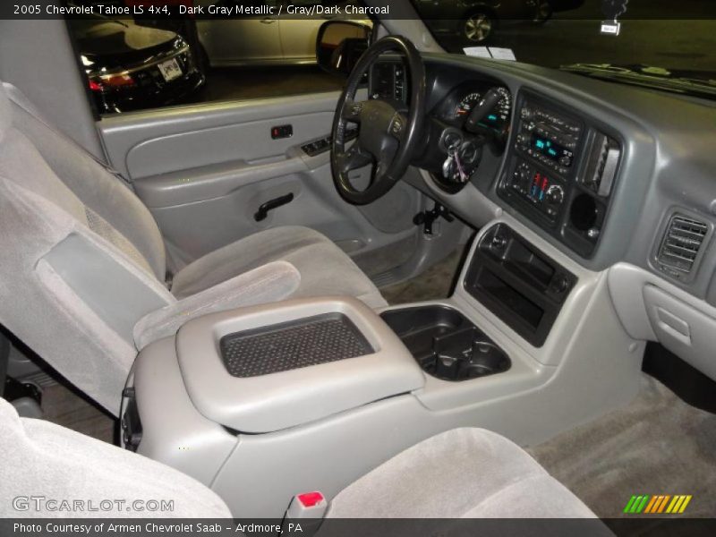 Dark Gray Metallic / Gray/Dark Charcoal 2005 Chevrolet Tahoe LS 4x4