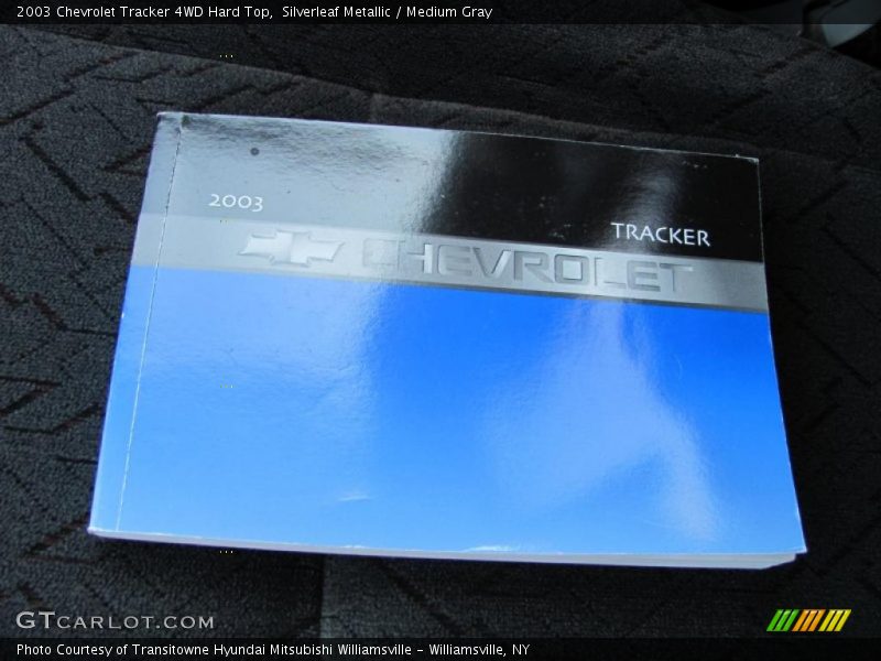 Silverleaf Metallic / Medium Gray 2003 Chevrolet Tracker 4WD Hard Top