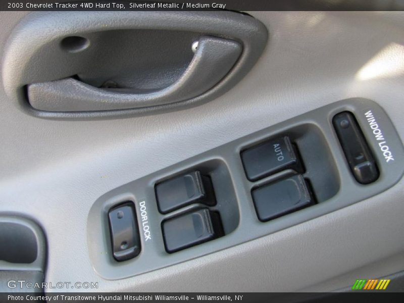 Controls of 2003 Tracker 4WD Hard Top