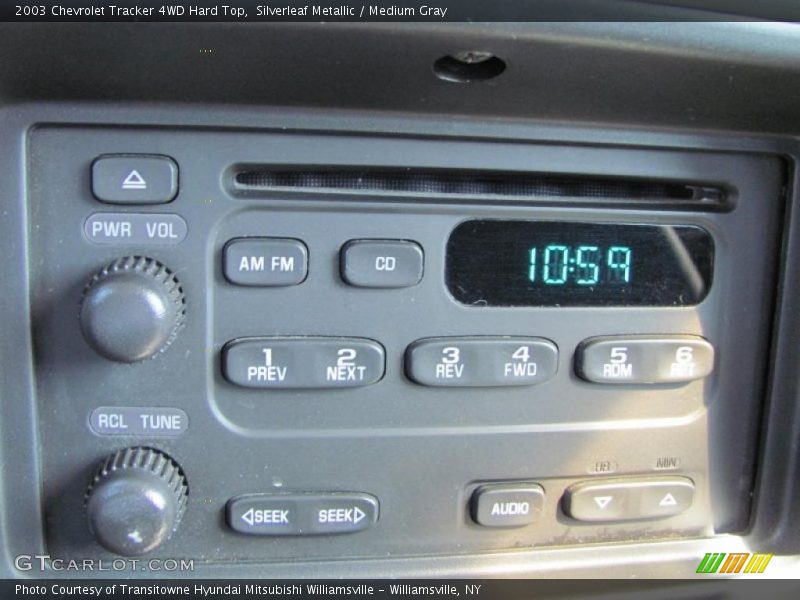 Controls of 2003 Tracker 4WD Hard Top