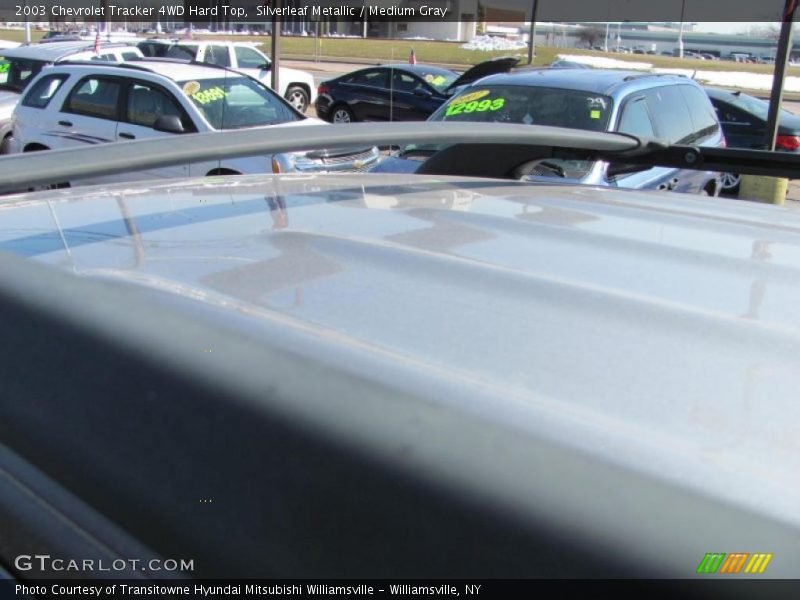 Silverleaf Metallic / Medium Gray 2003 Chevrolet Tracker 4WD Hard Top