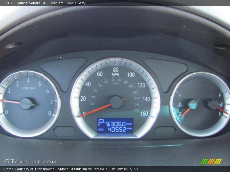 Radiant Silver / Gray 2010 Hyundai Sonata GLS