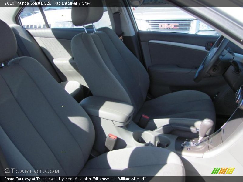 Radiant Silver / Gray 2010 Hyundai Sonata GLS
