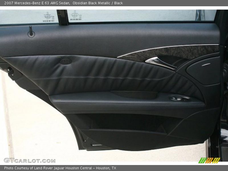 Door Panel of 2007 E 63 AMG Sedan