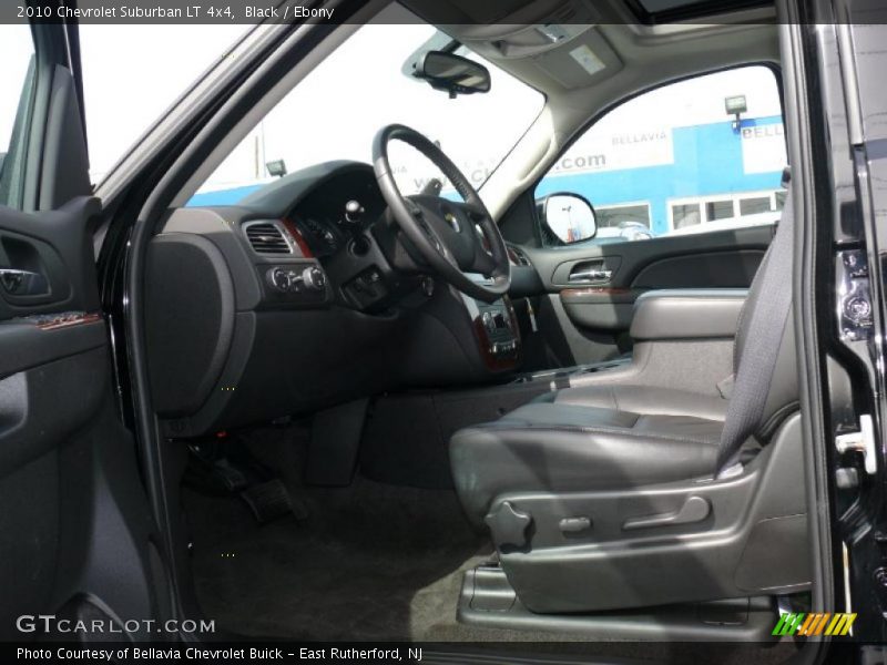 Black / Ebony 2010 Chevrolet Suburban LT 4x4