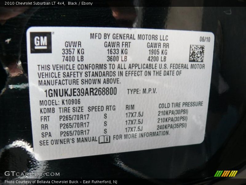 Black / Ebony 2010 Chevrolet Suburban LT 4x4