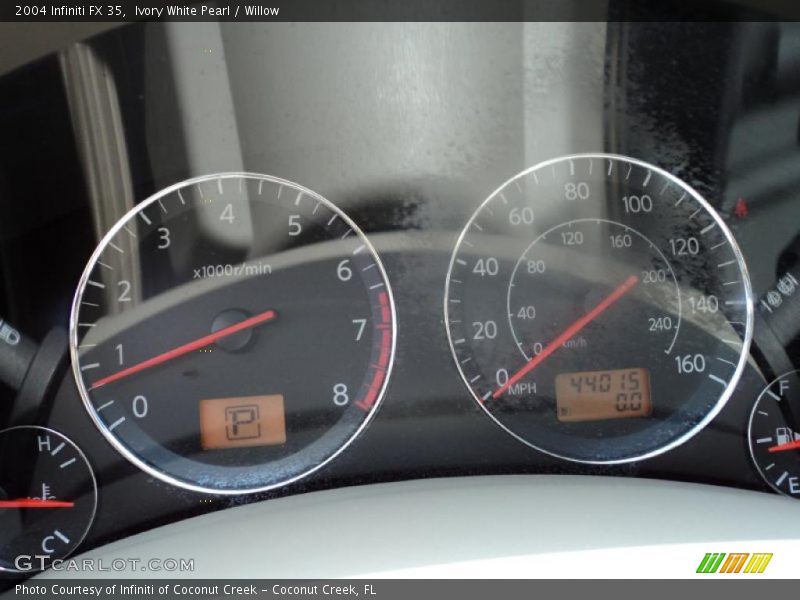Ivory White Pearl / Willow 2004 Infiniti FX 35