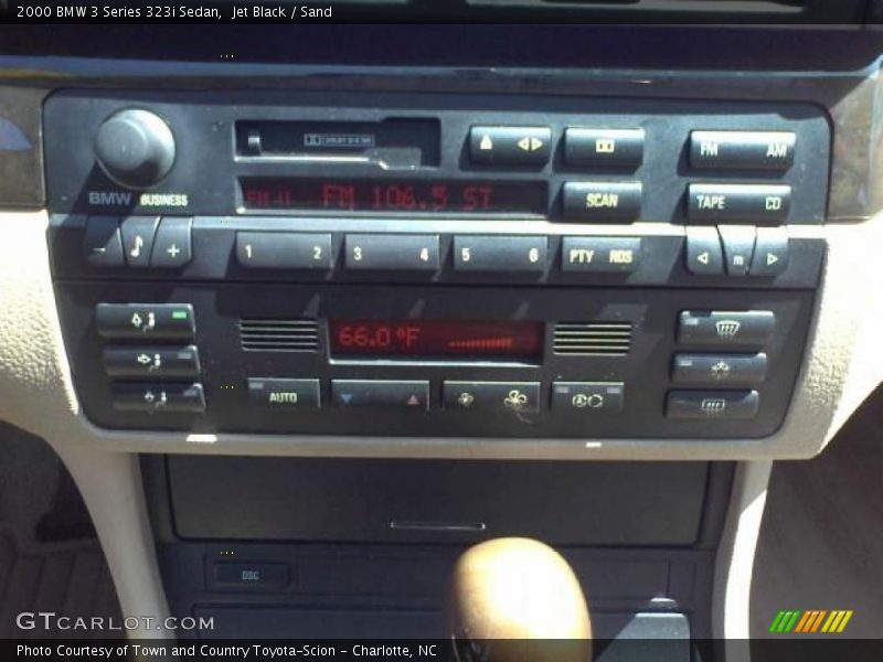 Jet Black / Sand 2000 BMW 3 Series 323i Sedan