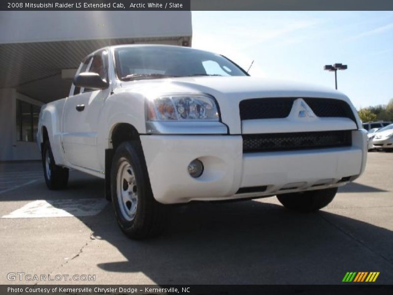 Arctic White / Slate 2008 Mitsubishi Raider LS Extended Cab