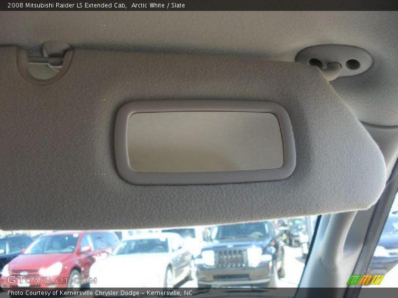 Arctic White / Slate 2008 Mitsubishi Raider LS Extended Cab