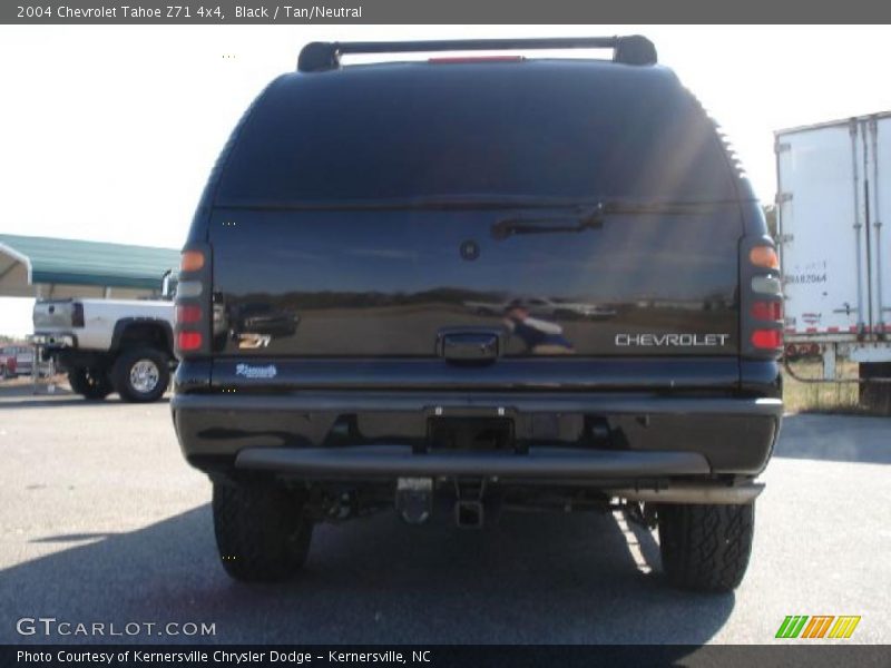 Black / Tan/Neutral 2004 Chevrolet Tahoe Z71 4x4