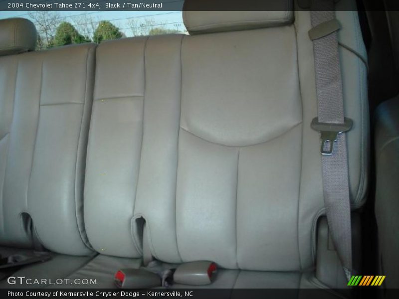 Black / Tan/Neutral 2004 Chevrolet Tahoe Z71 4x4