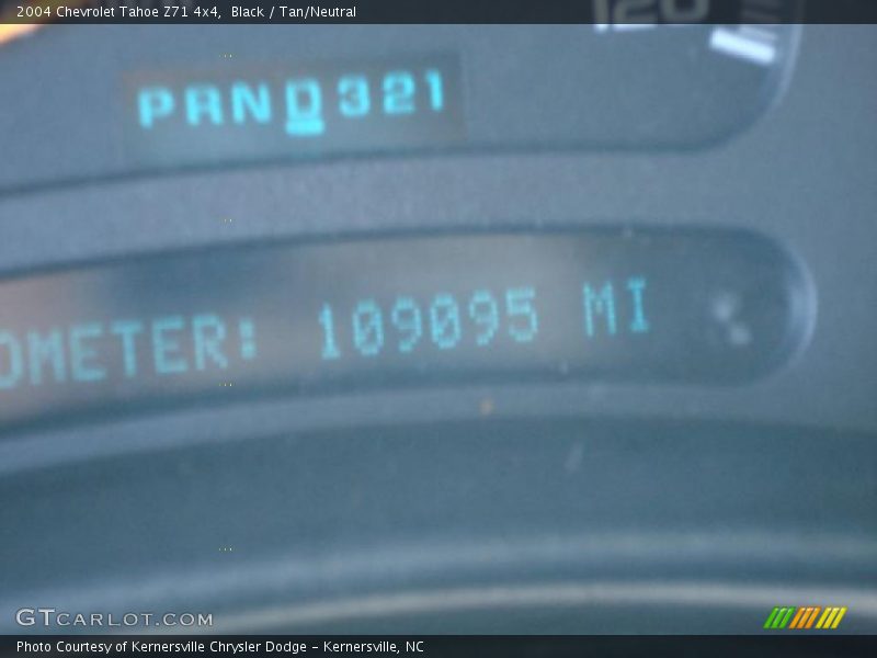 Black / Tan/Neutral 2004 Chevrolet Tahoe Z71 4x4