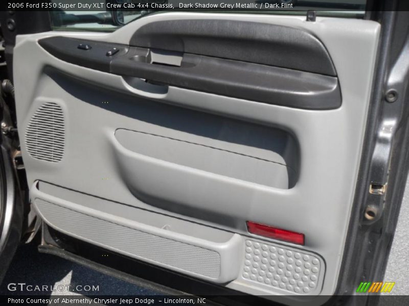 Dark Shadow Grey Metallic / Dark Flint 2006 Ford F350 Super Duty XLT Crew Cab 4x4 Chassis
