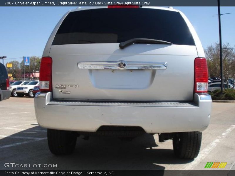 Bright Silver Metallic / Dark Slate Gray/Light Slate Gray 2007 Chrysler Aspen Limited