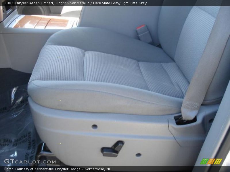 Bright Silver Metallic / Dark Slate Gray/Light Slate Gray 2007 Chrysler Aspen Limited