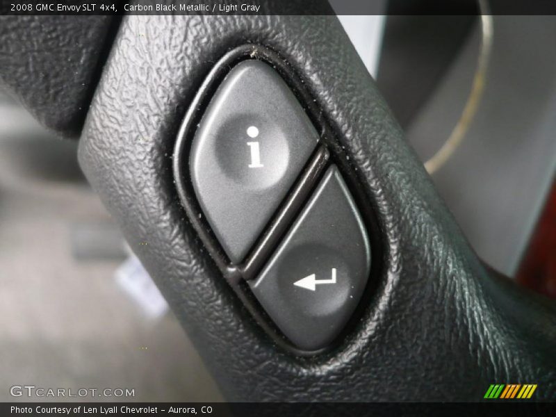 Controls of 2008 Envoy SLT 4x4