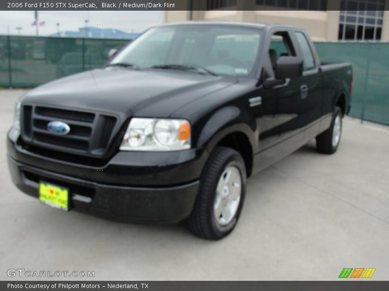 Black / Medium/Dark Flint 2006 Ford F150 STX SuperCab
