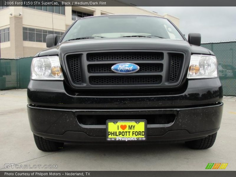 Black / Medium/Dark Flint 2006 Ford F150 STX SuperCab