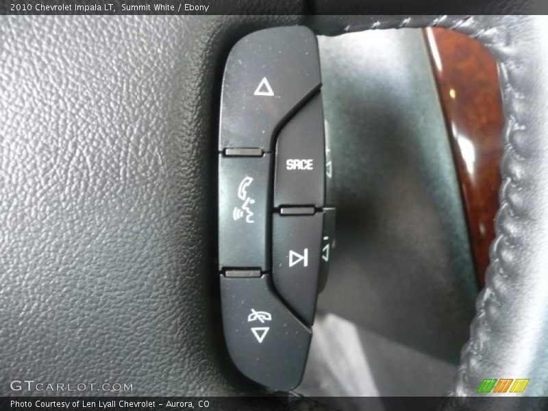 Summit White / Ebony 2010 Chevrolet Impala LT