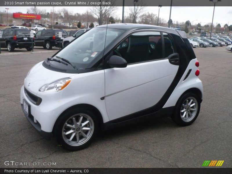 Front 3/4 View of 2010 fortwo passion coupe