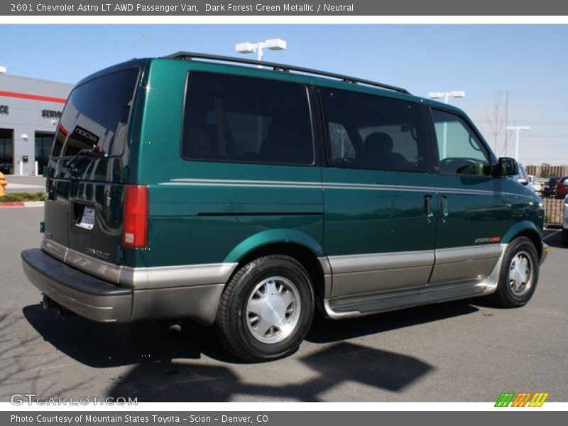  2001 Astro LT AWD Passenger Van Dark Forest Green Metallic