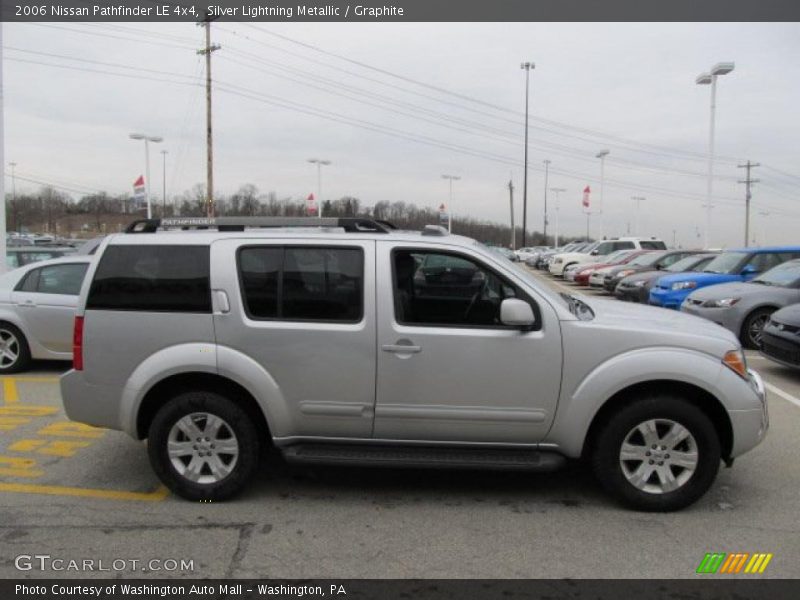 Silver Lightning Metallic / Graphite 2006 Nissan Pathfinder LE 4x4