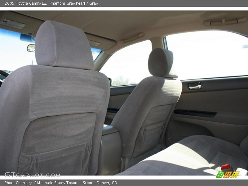 Phantom Gray Pearl / Gray 2005 Toyota Camry LE