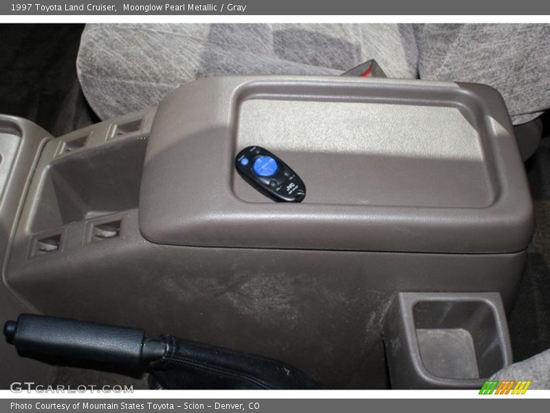 Moonglow Pearl Metallic / Gray 1997 Toyota Land Cruiser