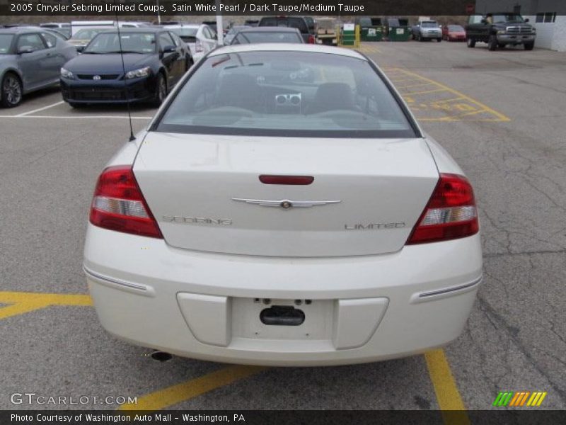 Satin White Pearl / Dark Taupe/Medium Taupe 2005 Chrysler Sebring Limited Coupe