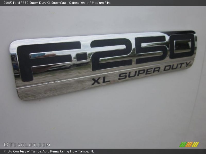  2005 F250 Super Duty XL SuperCab Logo