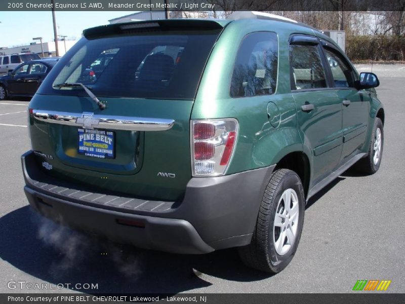 Meander Green Metallic / Light Gray 2005 Chevrolet Equinox LS AWD