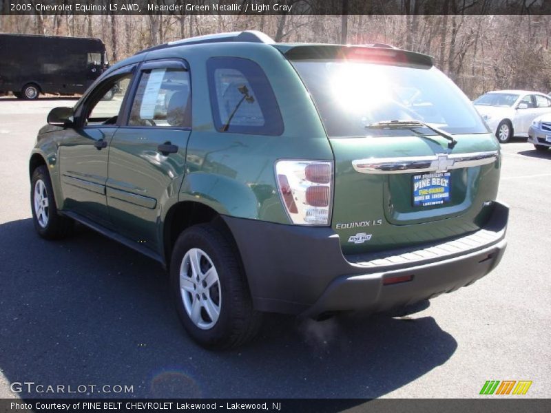 Meander Green Metallic / Light Gray 2005 Chevrolet Equinox LS AWD