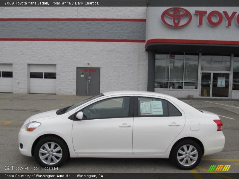 Polar White / Dark Charcoal 2009 Toyota Yaris Sedan