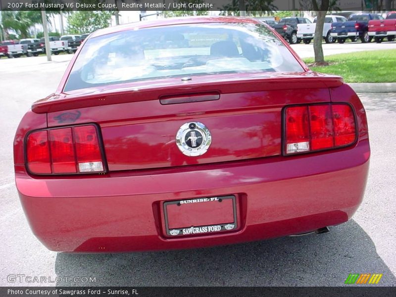 Redfire Metallic / Light Graphite 2007 Ford Mustang V6 Deluxe Coupe